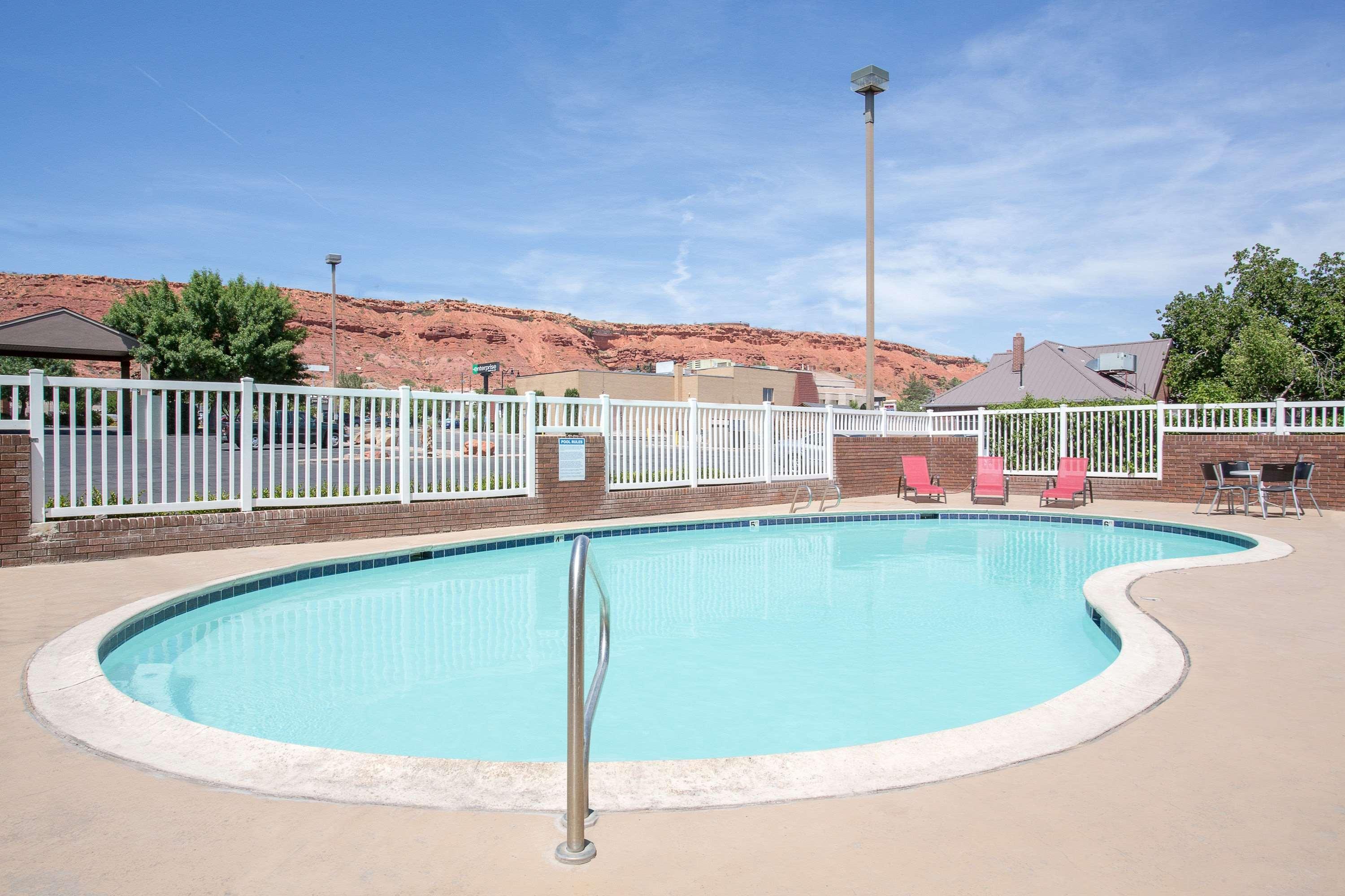 Мотель Super 8 By Wyndham St. George Ut Екстер'єр фото